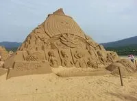 默默飄過