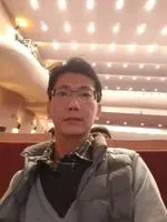 何逸風