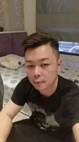 李小裕