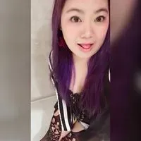 38阿花吹喇叭
