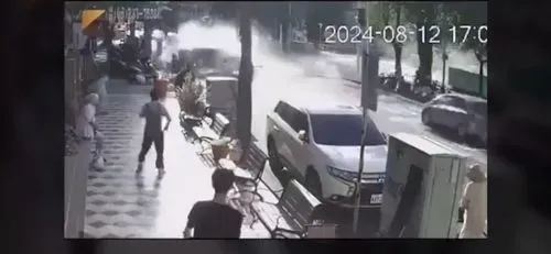 台南爆衝1死4傷! | 爆料公社