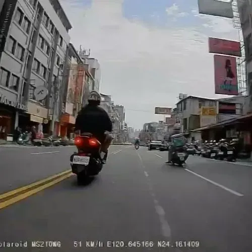 1764887205757_bd250157-92b5-4ca6-a416-5f214fbf1e53.mp4