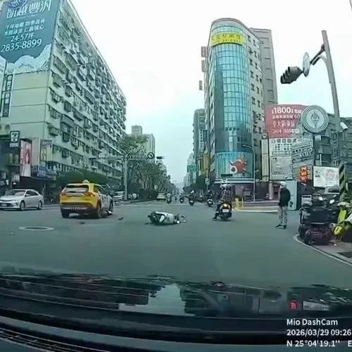 1774805342885_60c7f7a8-23ae-4ae8-8ee5-c92708eaf76d.mp4